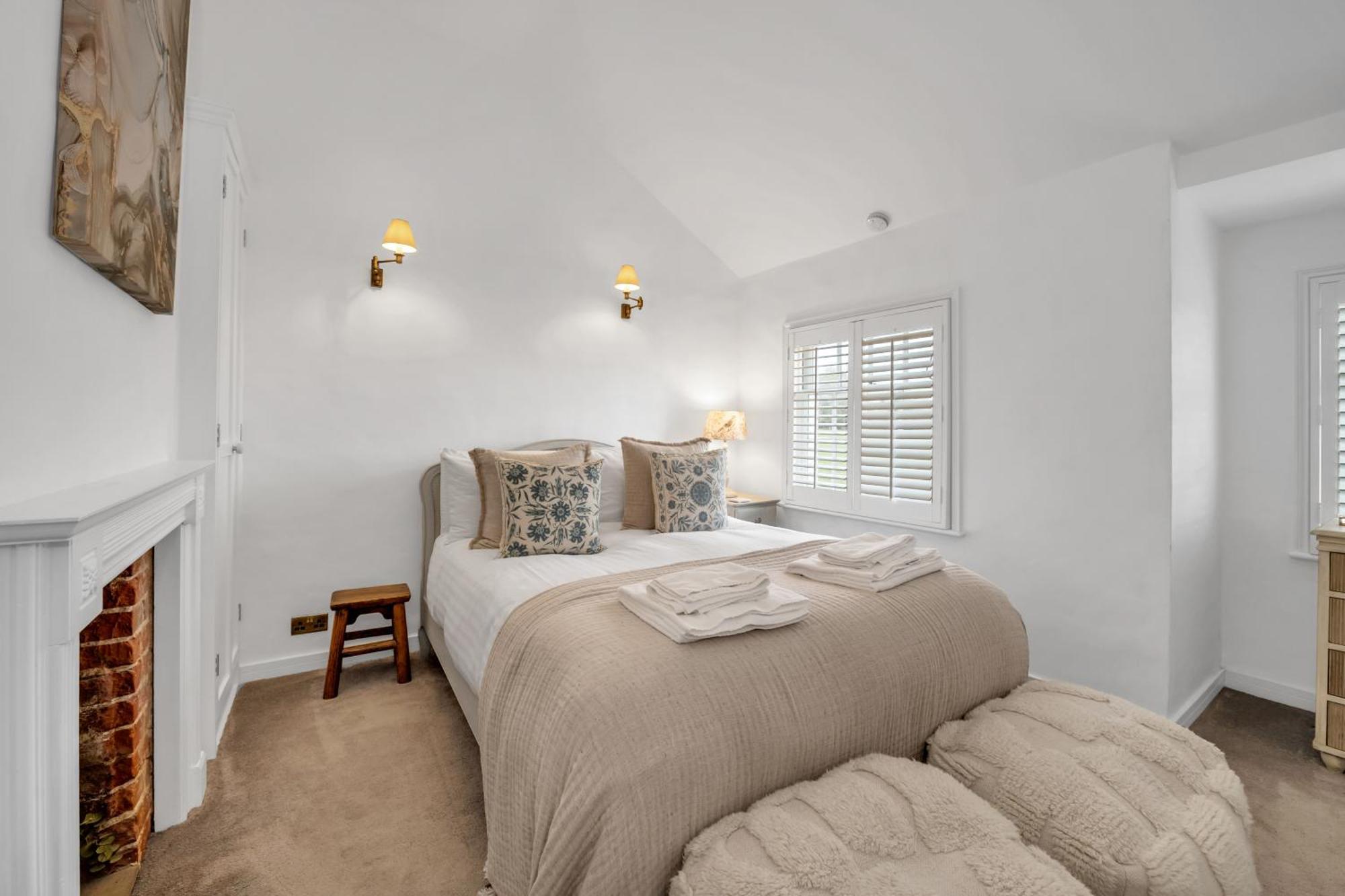 Charming Church Walk, Long Melford - 2 Bedroom Property With Parking Luaran gambar